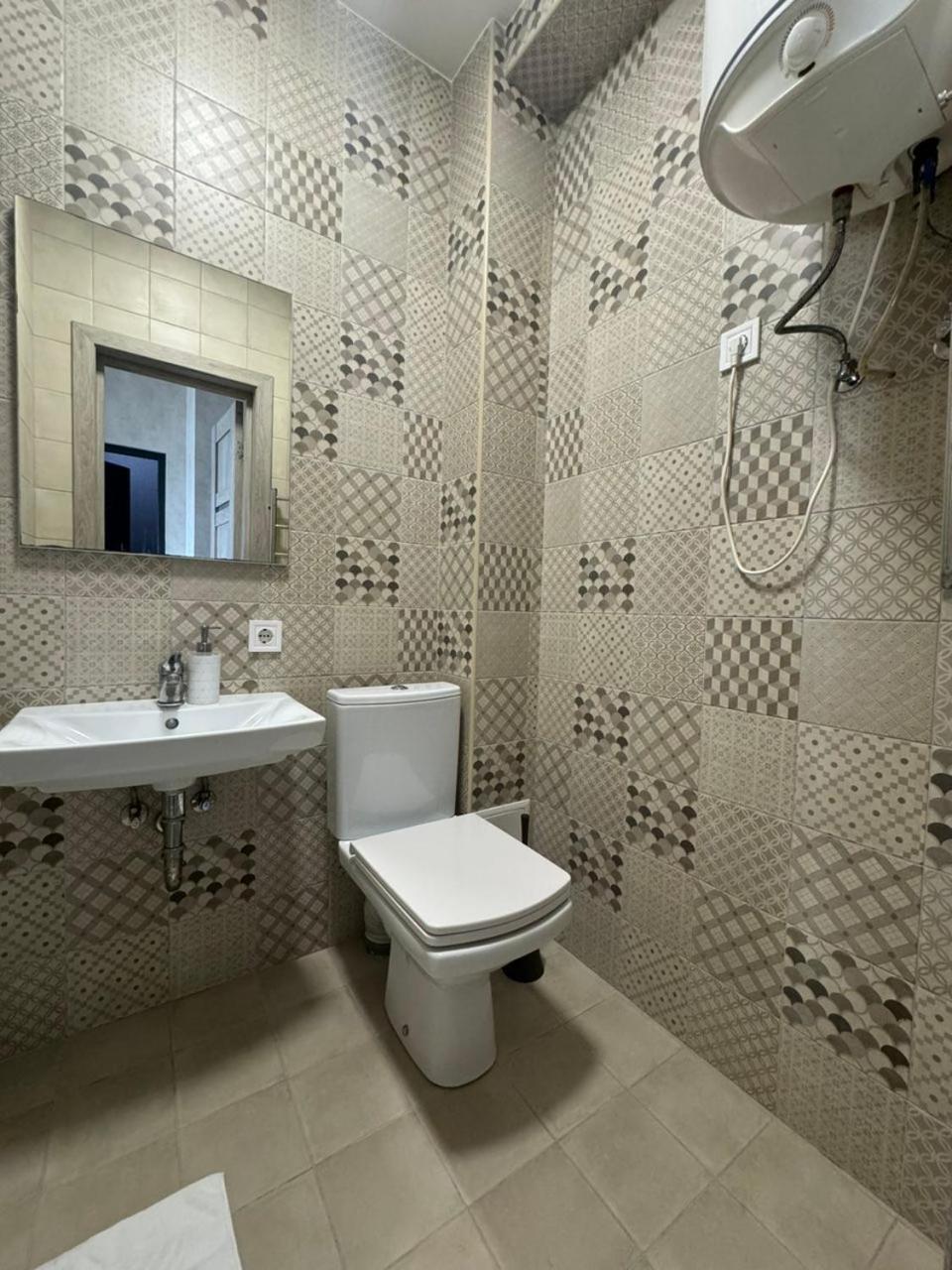 Solo Apartment Virmenska Kiev Esterno foto